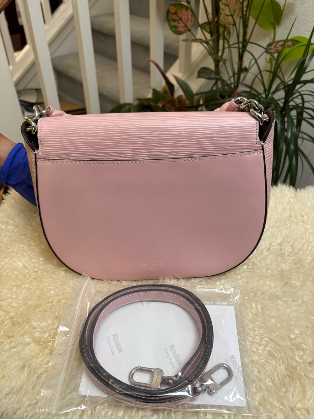 LOUIS VUITTON Epi Luna Rose Ballerine *EUC - Picture 2 of 14